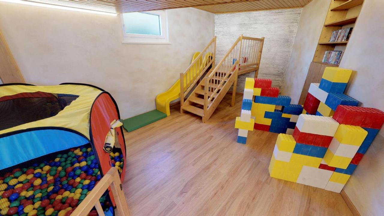 Das Kleine Familienhotel Koch Krems in Kaernten Buitenkant foto