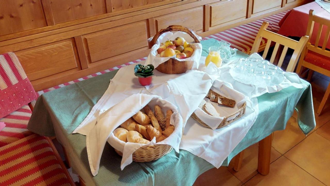 Das Kleine Familienhotel Koch Krems in Kaernten Buitenkant foto